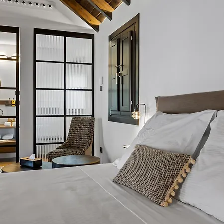 Villtak La Maison - Adults Recommended Only Hotel